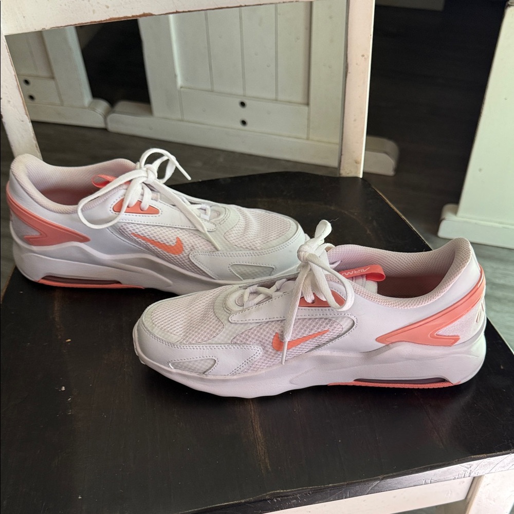 Nike White and Coral Sneakers